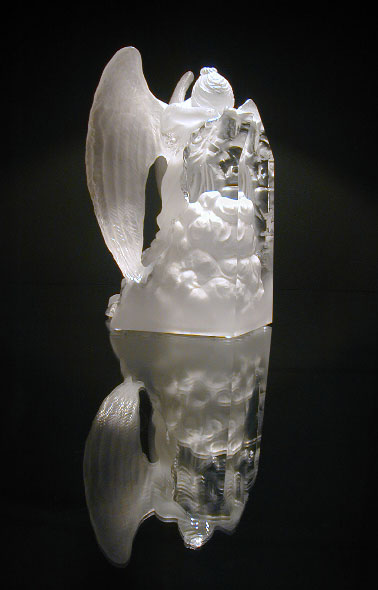 Weeping angel glass cremation art urn.