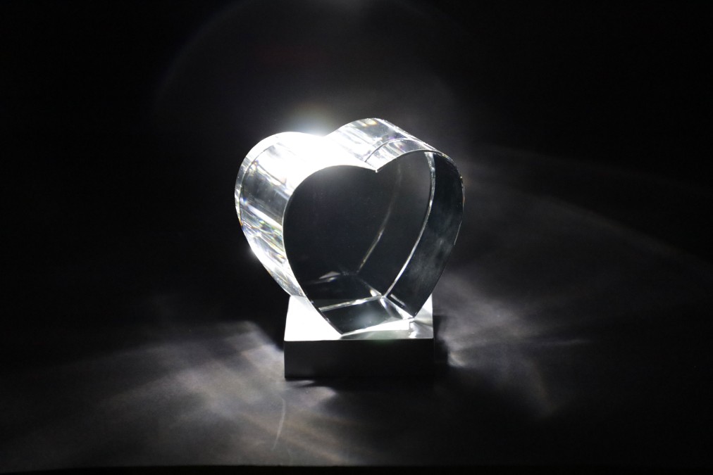 Non-Engraved 3D Heart Crystal with Light Base.
